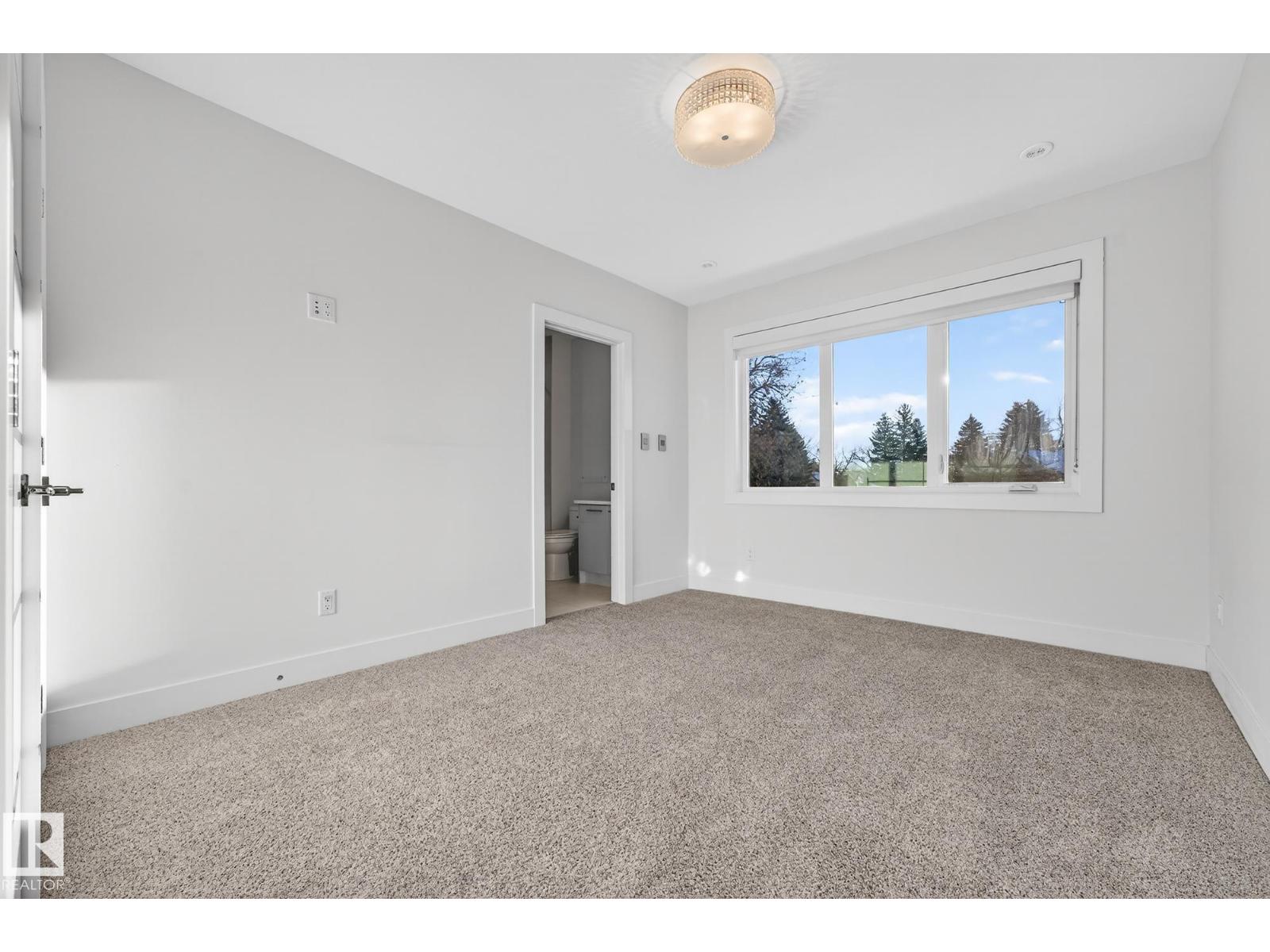 14643 92A AV NW - 43