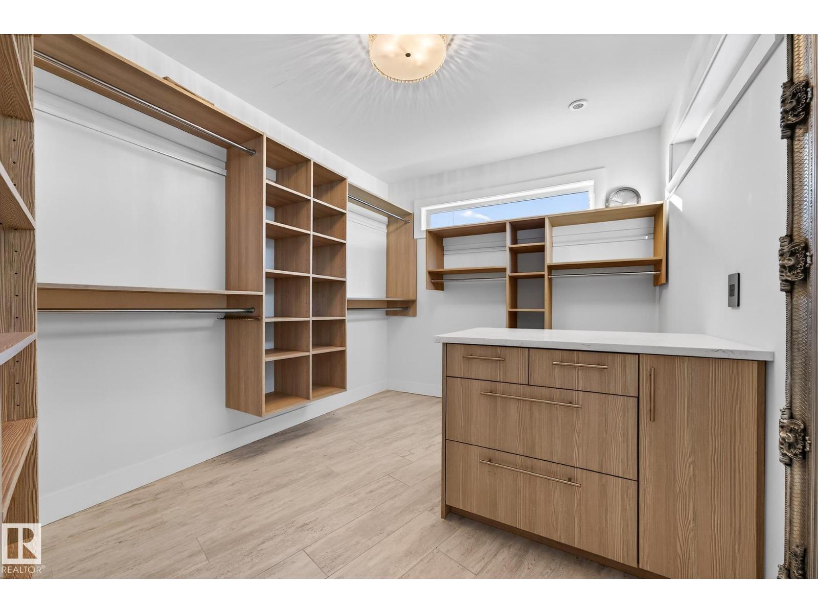 14643 92A AV NW - 39