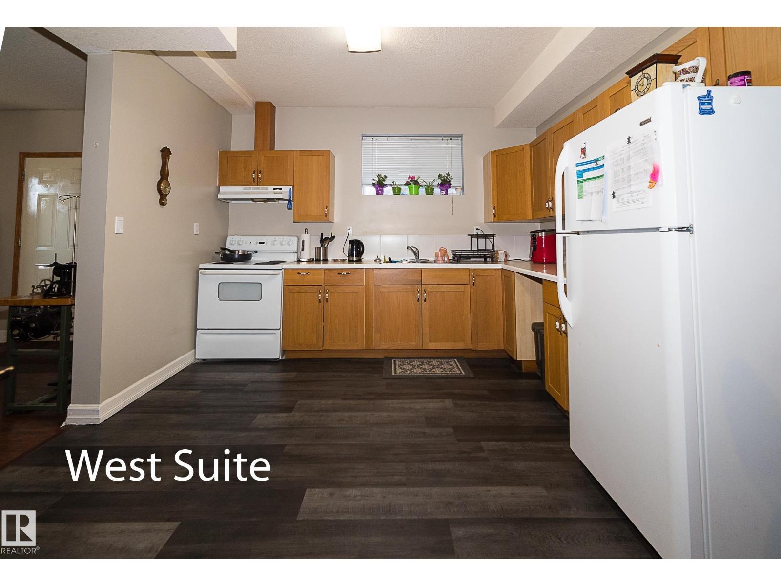 14904 107 AV NW - 42