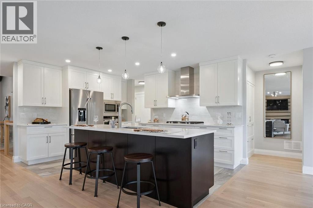 33 WATERLOO Street - Image 3