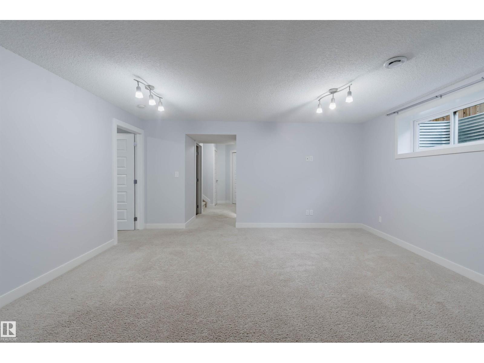 1227 115 ST SW - 34