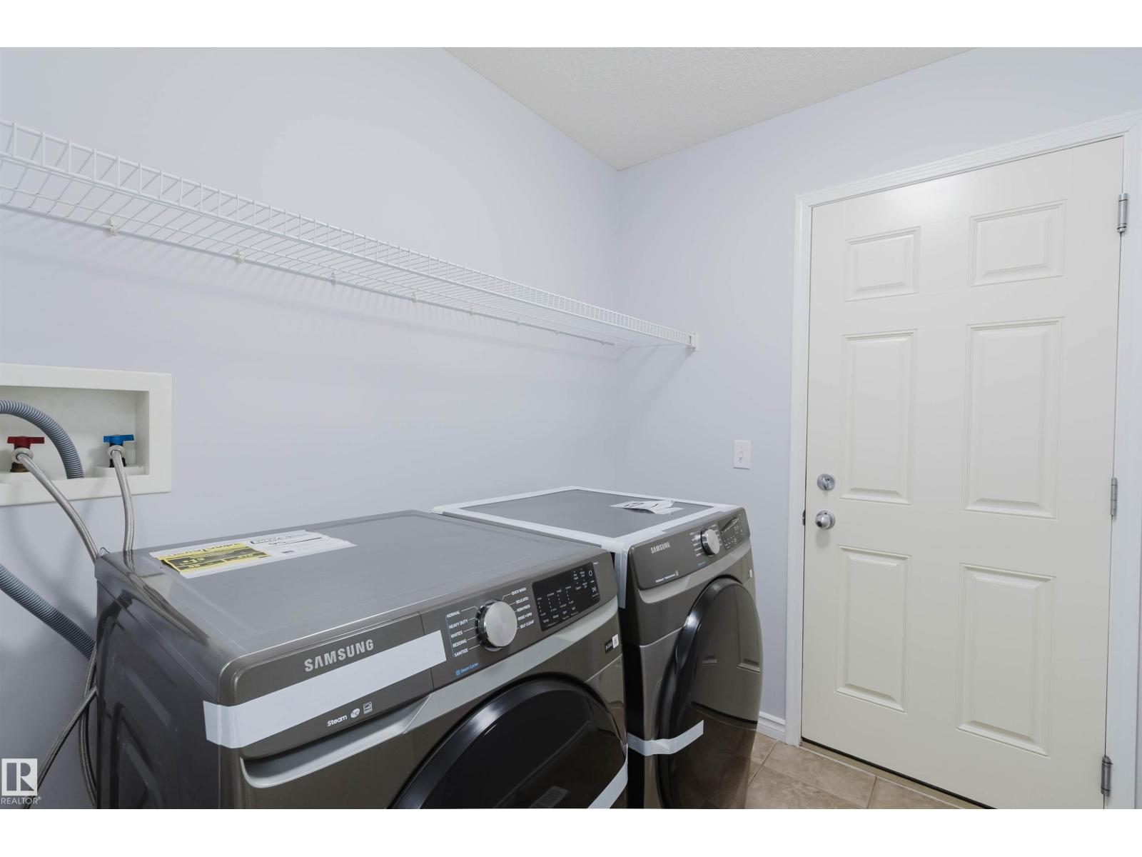 1227 115 ST SW - 20