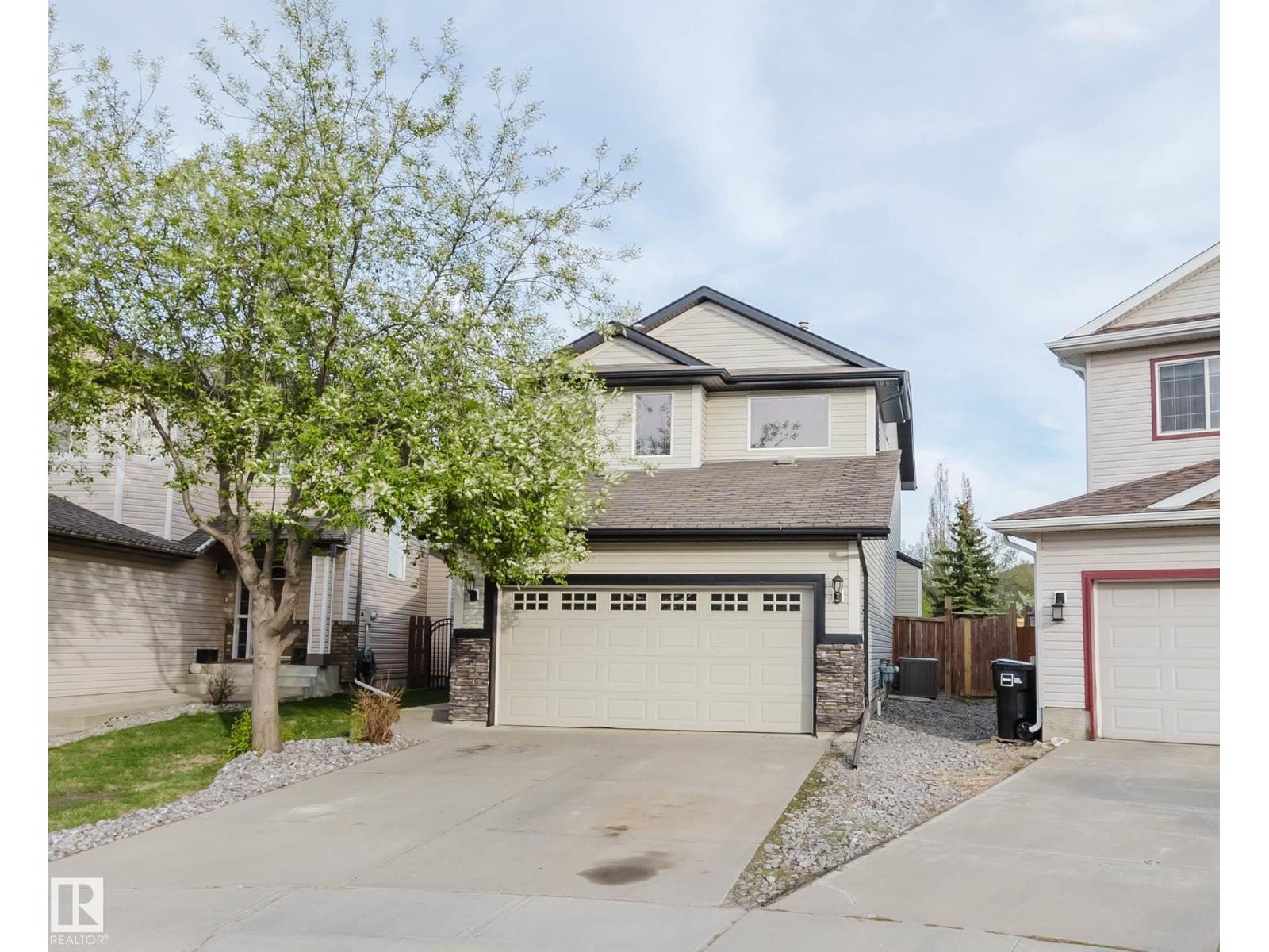 1227 115 ST SW - 2