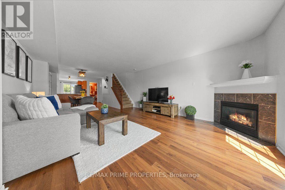 793 LONGFIELDS DRIVE, Ottawa. Luxury613. By Peter Sagos - Image 8