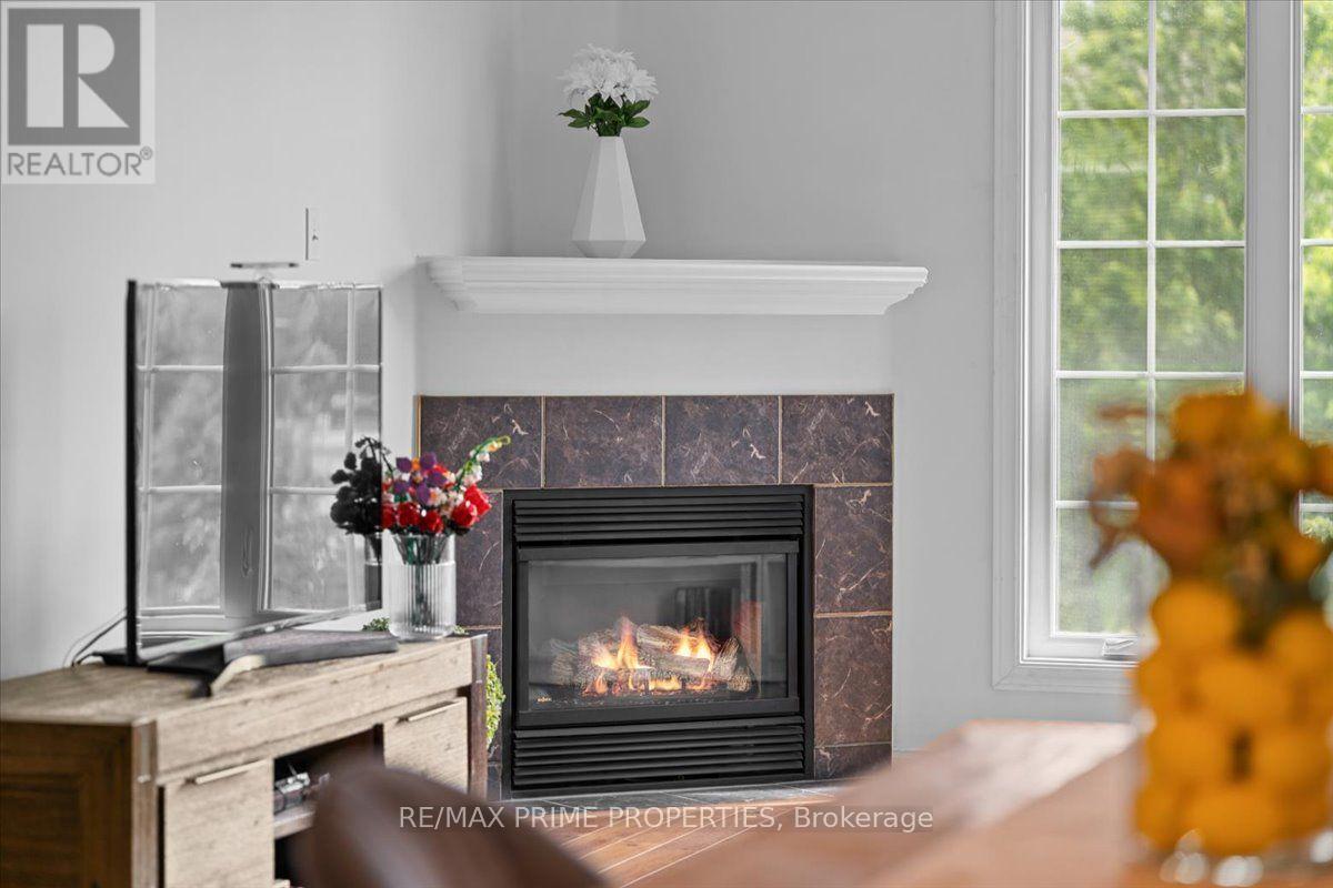 793 LONGFIELDS DRIVE, Ottawa. Luxury613. By Peter Sagos - Image 9