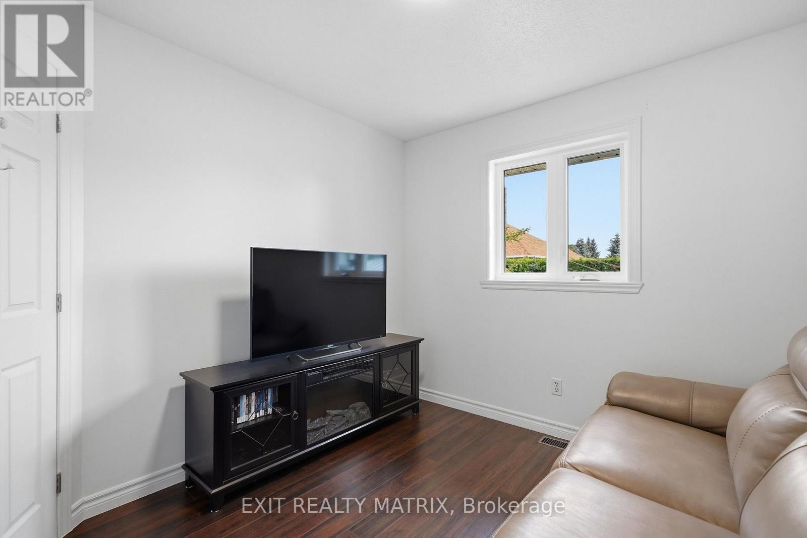 788 JOLIETTE STREET - Image 19