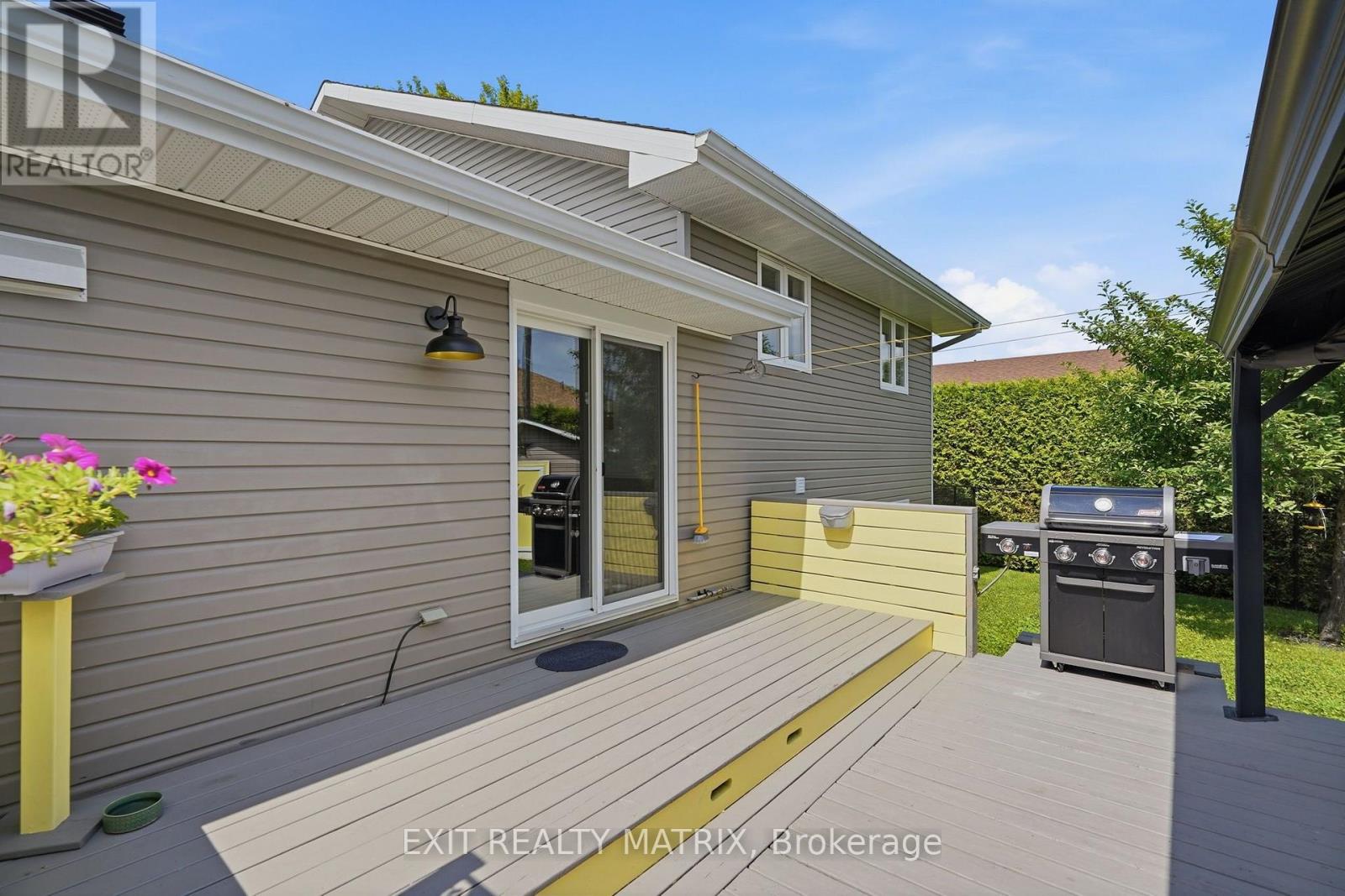 788 JOLIETTE STREET - Image 27