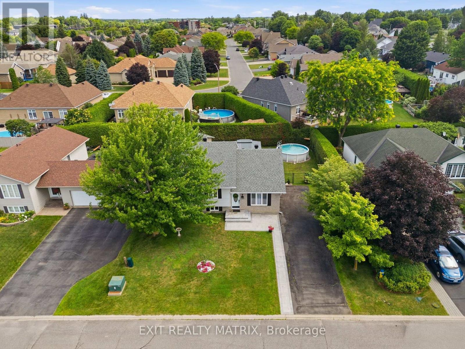 788 JOLIETTE STREET - Image 33