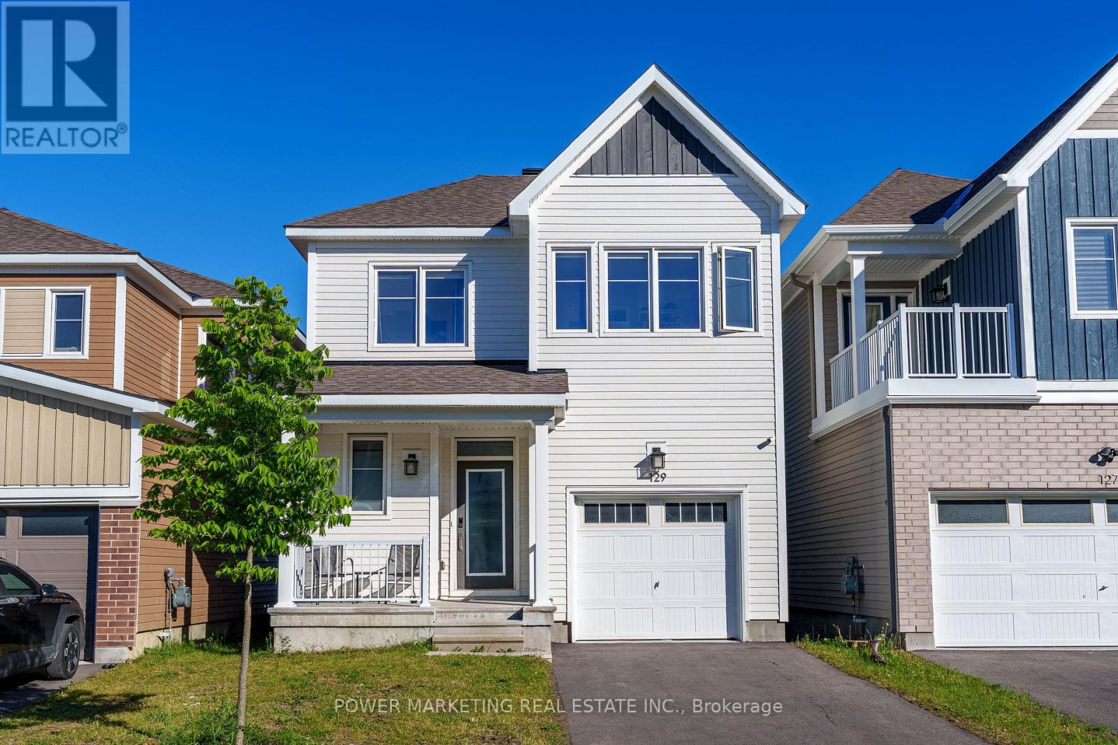 129 HACKAMORE CRESCENT - 1