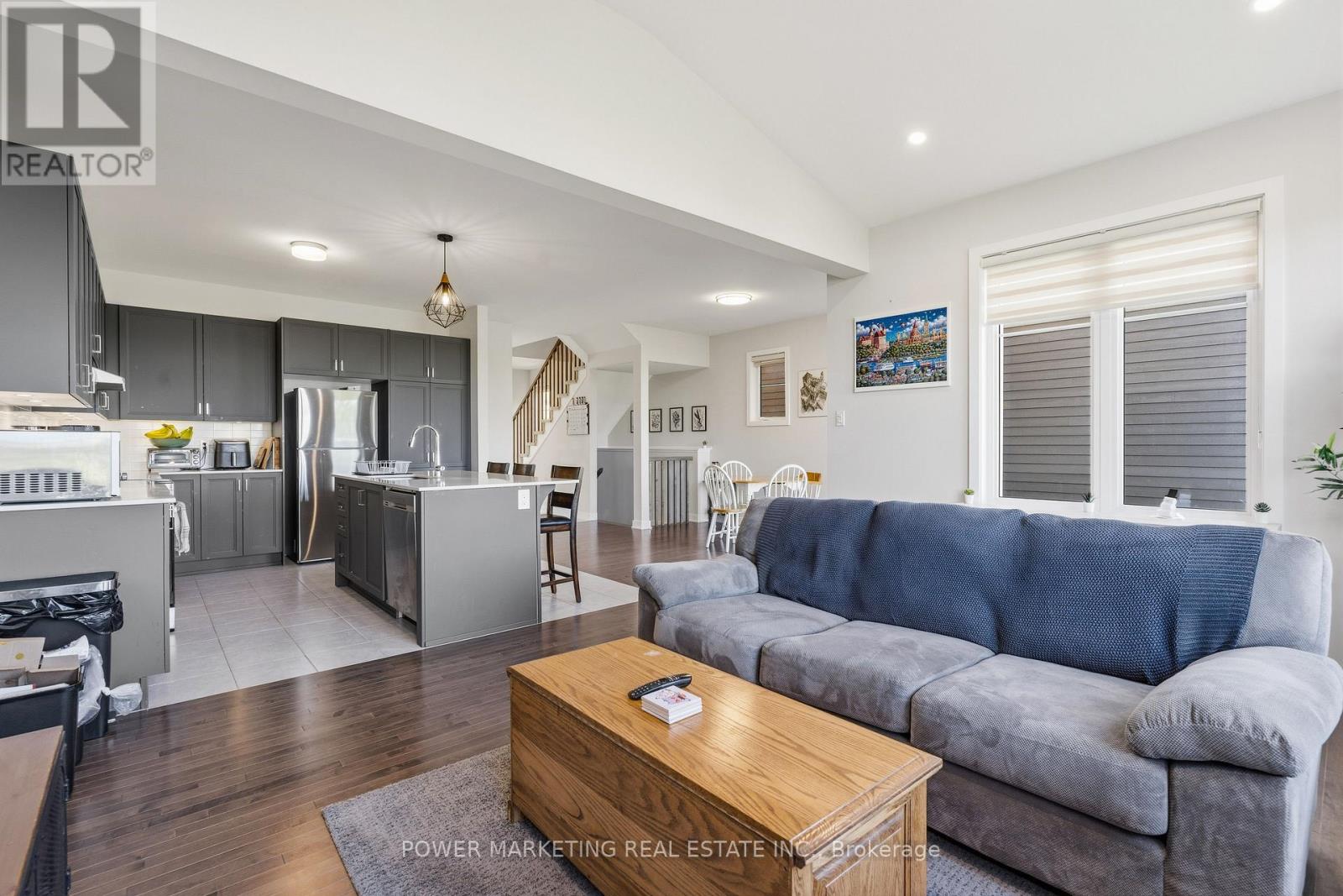 129 HACKAMORE CRESCENT - 13