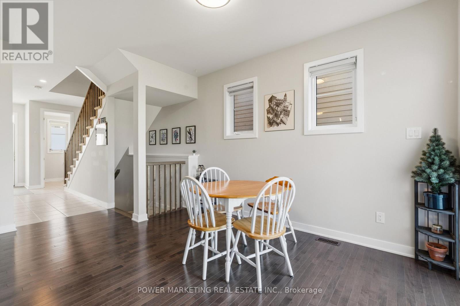 129 HACKAMORE CRESCENT - 9