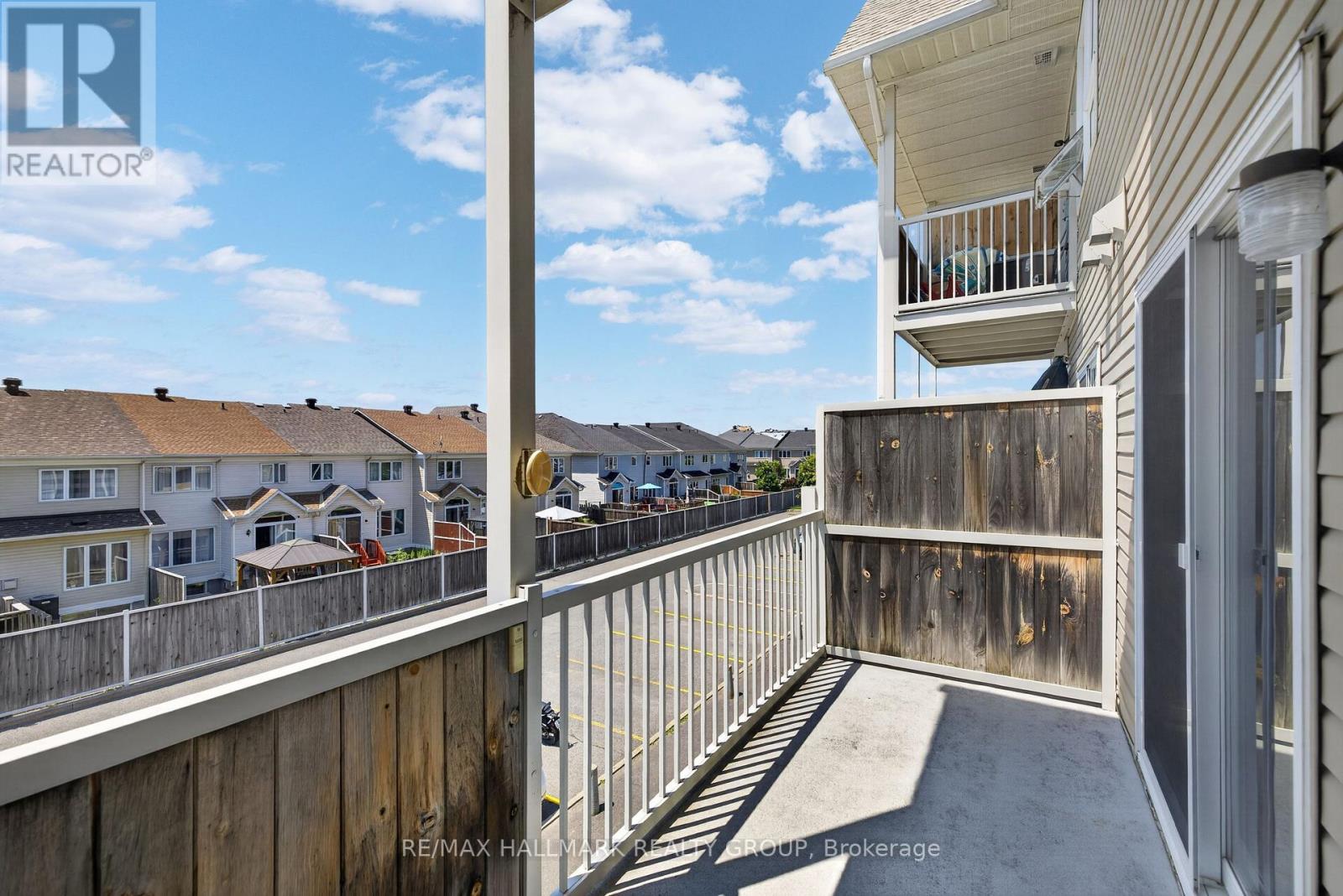 #16 581 LAKERIDGE DRIVE - 29