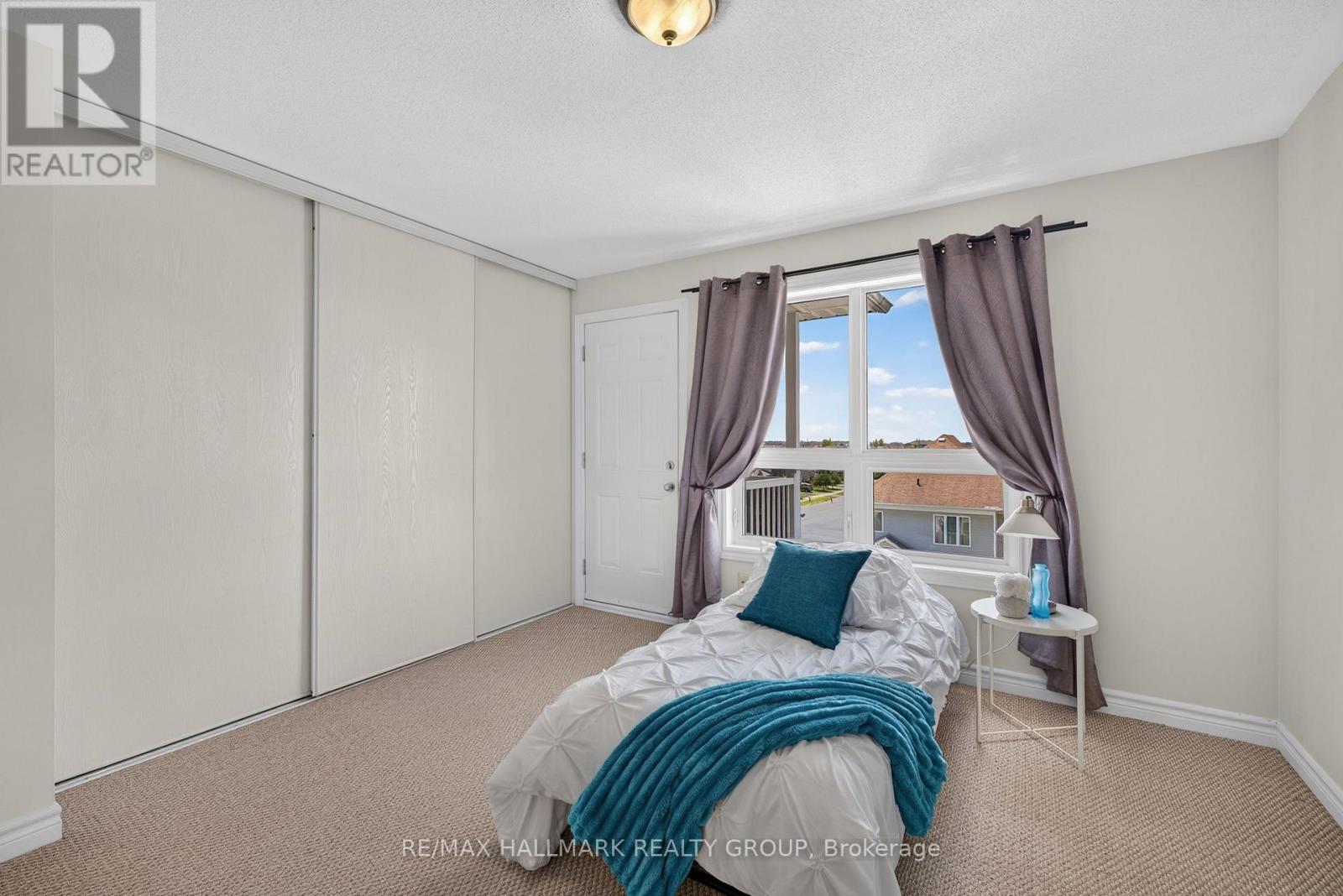 #16 581 LAKERIDGE DRIVE - 41