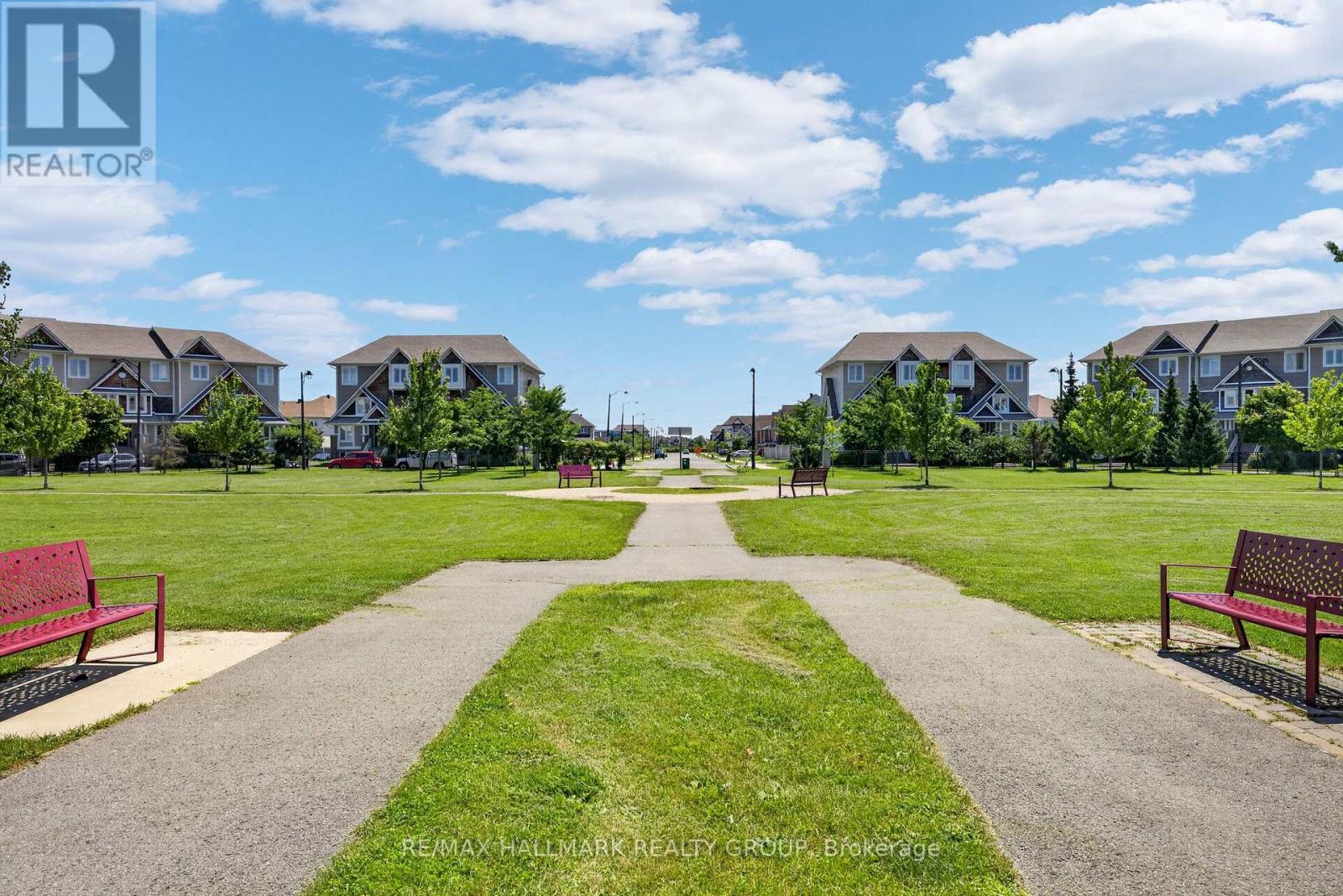 #16 581 LAKERIDGE DRIVE - 47