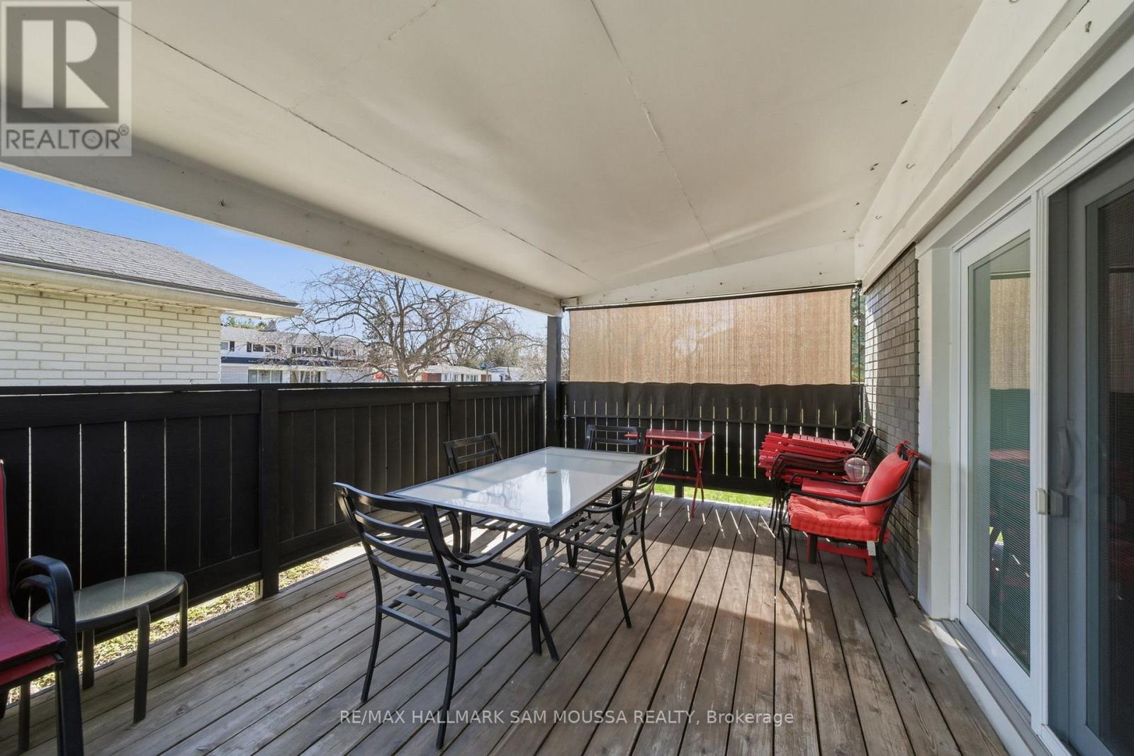 46 SEYMOUR AVENUE - 40