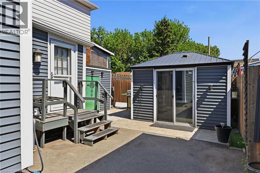 23 BRITANNIA Avenue - 26