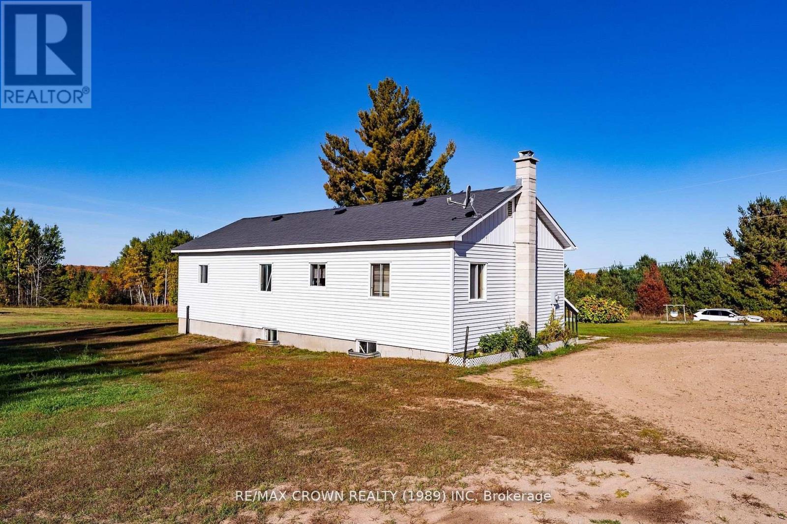 936 LAPLANTE ROAD - 27
