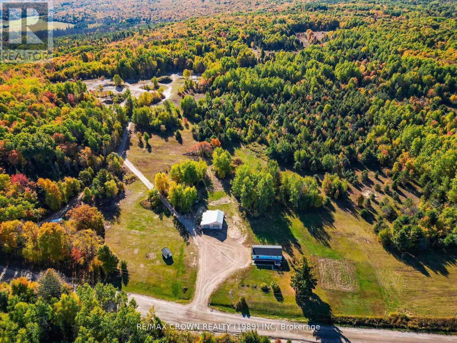 936 LAPLANTE ROAD - 33