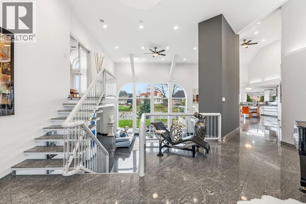 4572 LAKE GRANDE COURT - 10
