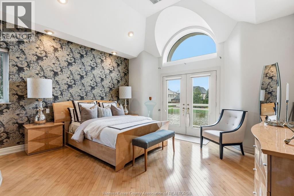 4572 LAKE GRANDE COURT - 20