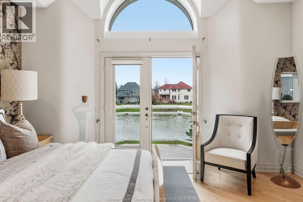 4572 LAKE GRANDE COURT - 21