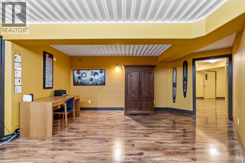 4572 LAKE GRANDE COURT - 39