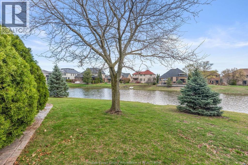 4572 LAKE GRANDE COURT - 42