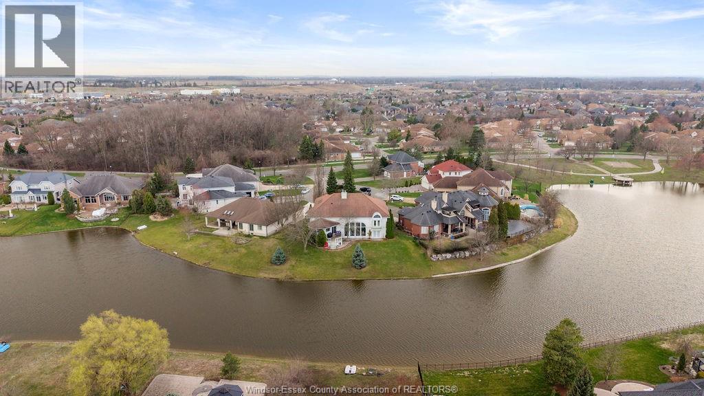 4572 LAKE GRANDE COURT - 49