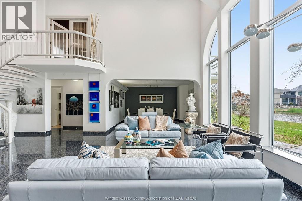 4572 LAKE GRANDE COURT - 8