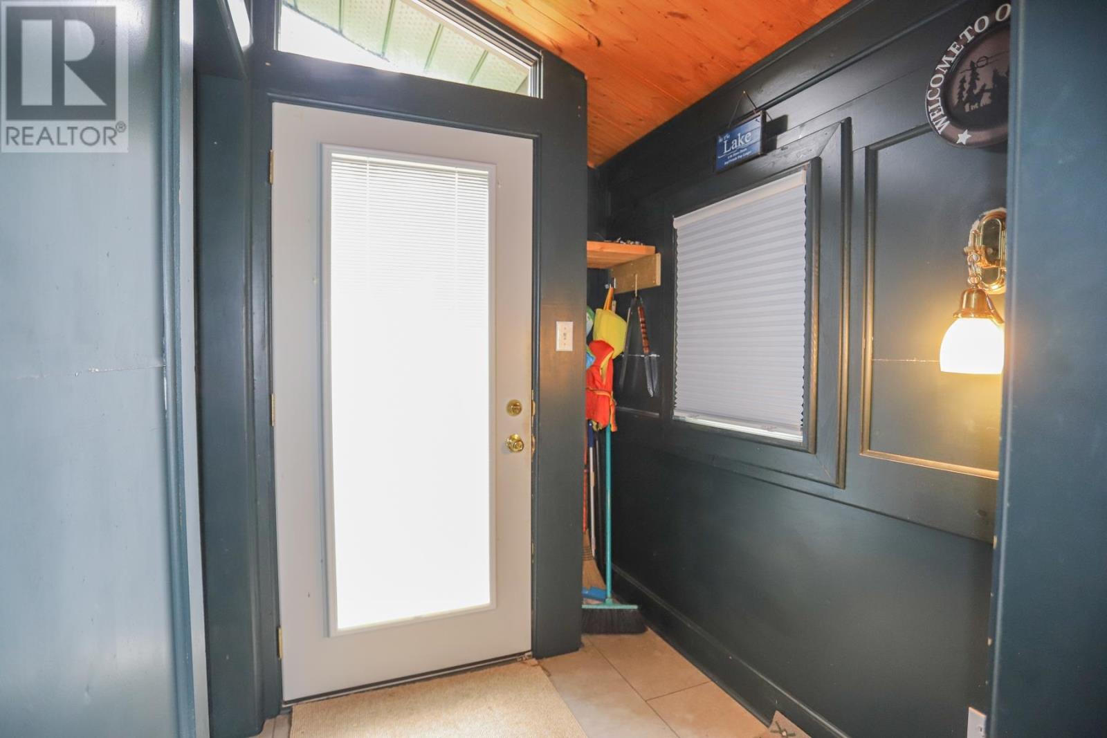 6525 B Highway 17 - 33