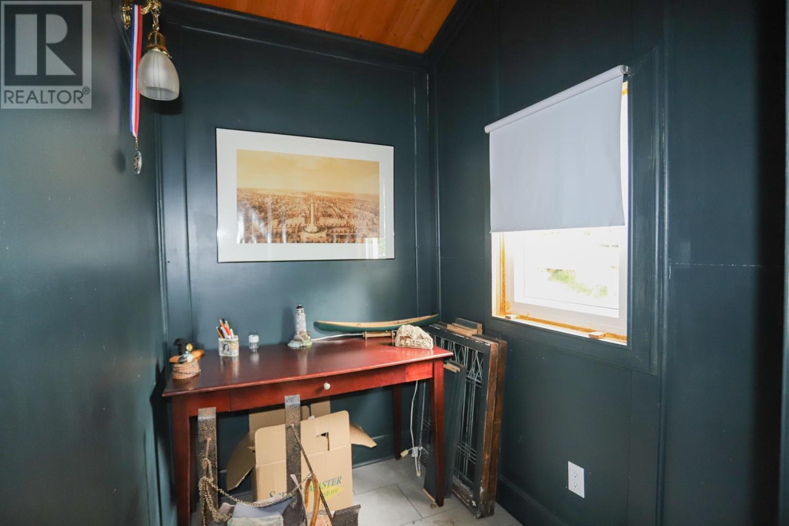 6525 B Highway 17 - 34