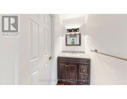 206 Fairwood Drive, Georgina, ON L4P3Y5 Photo 19