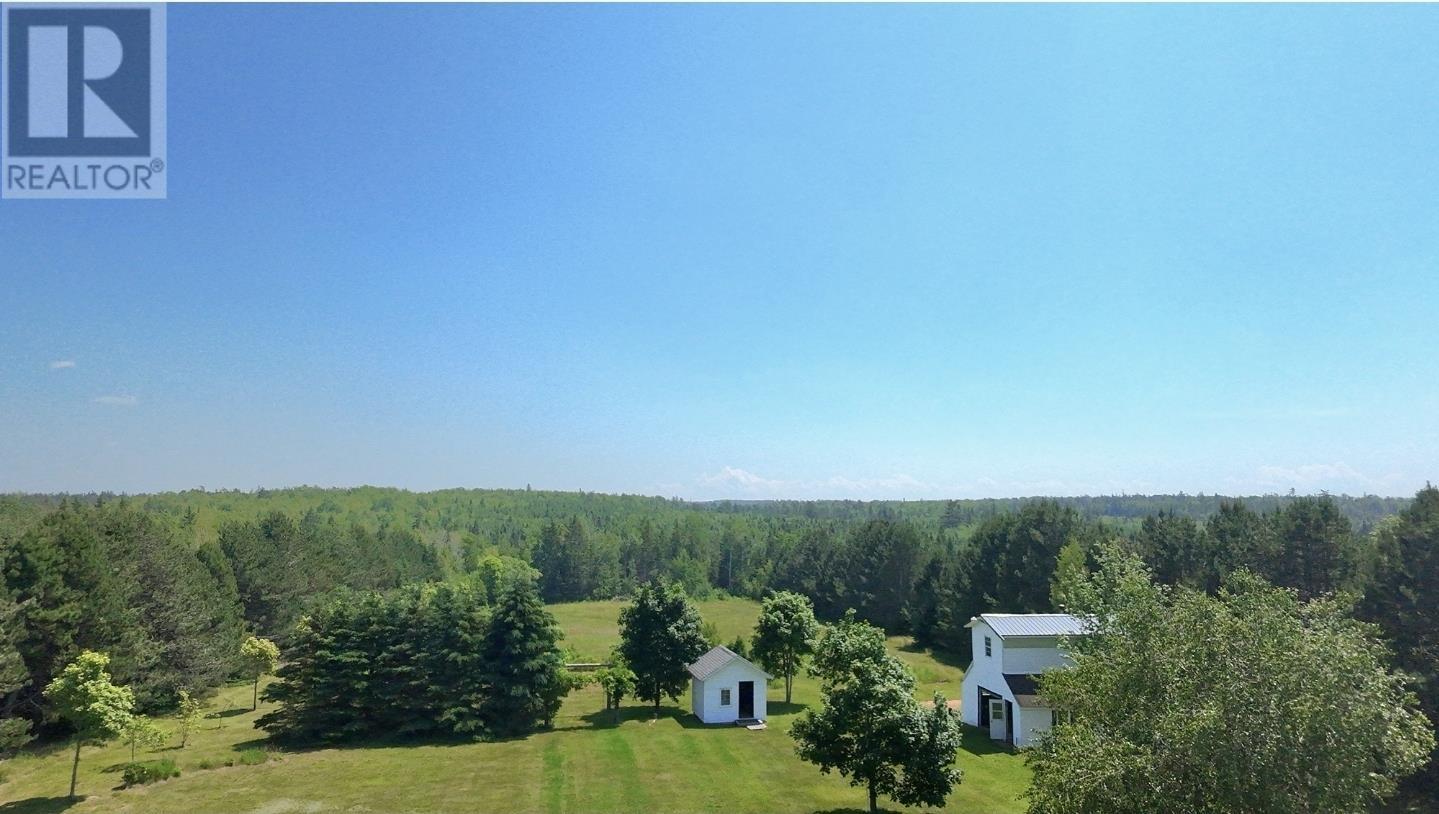 663 Valleyfield Road - 3