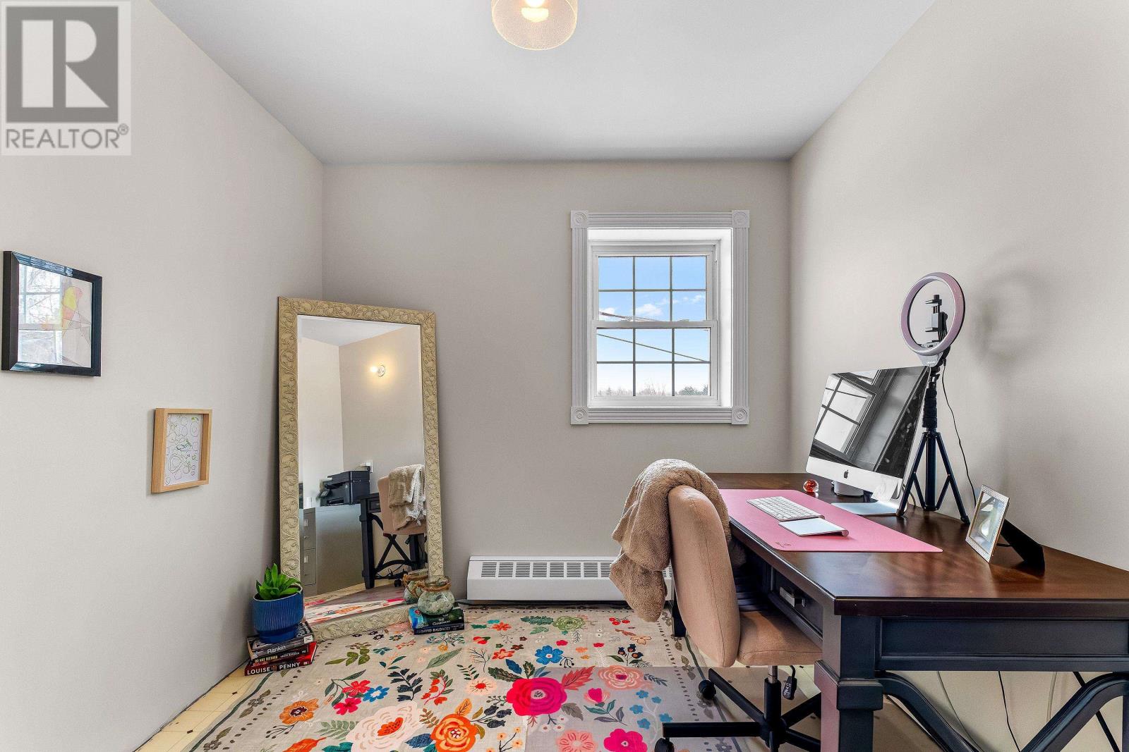 663 Valleyfield Road - 27