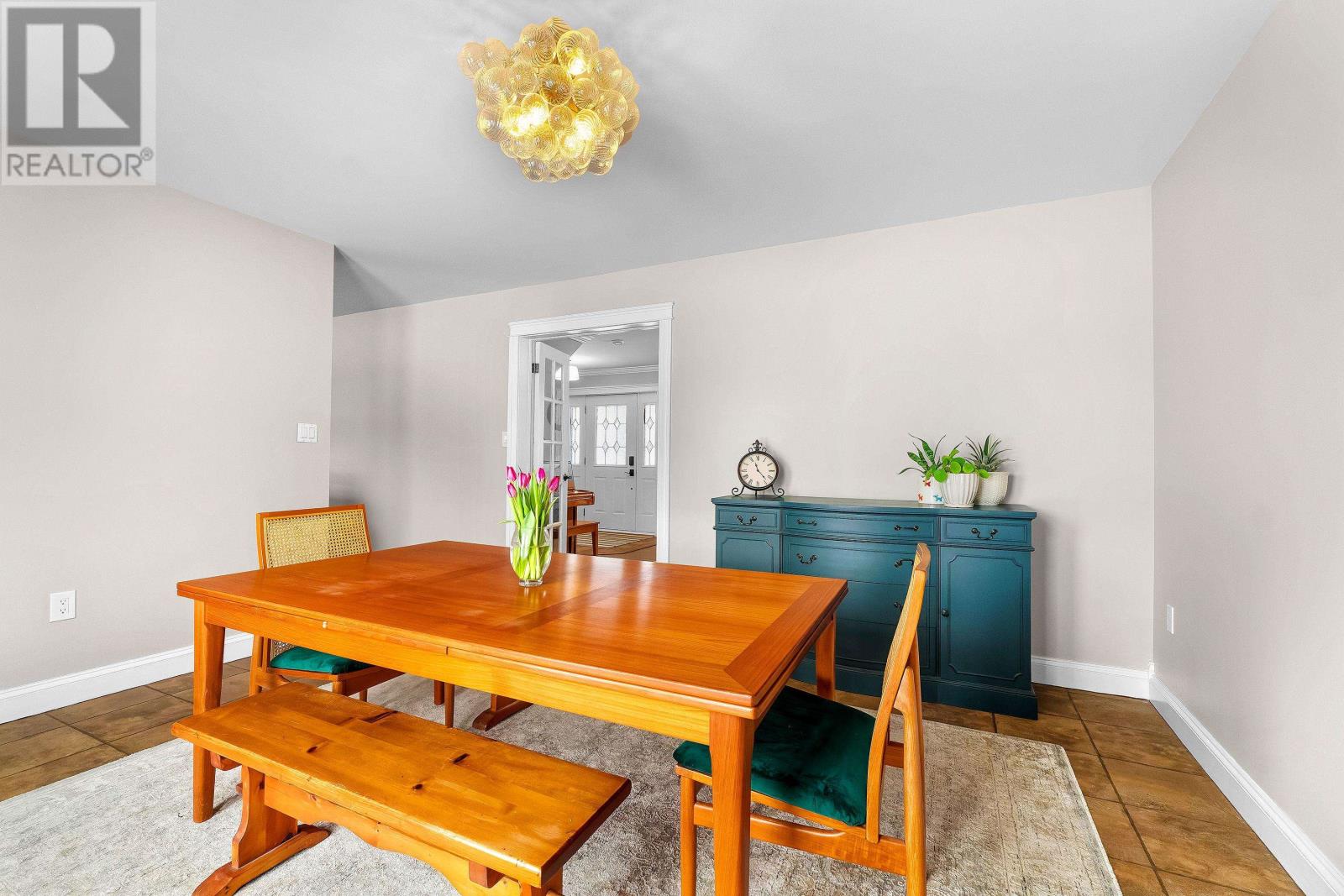 663 Valleyfield Road - 9