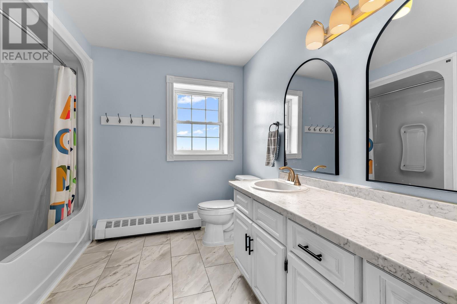 663 Valleyfield Road - 26