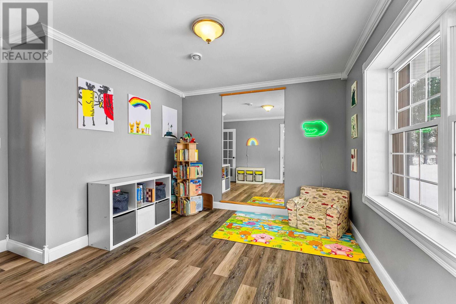 663 Valleyfield Road - 11
