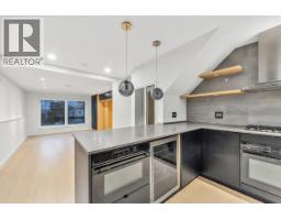 265 E Keith Road, North Vancouver, BC V7L1V4 Photo 24