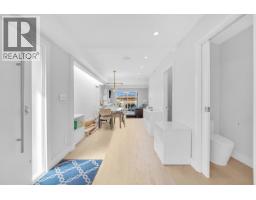 265 E Keith Road, North Vancouver, BC V7L1V4 Photo 8