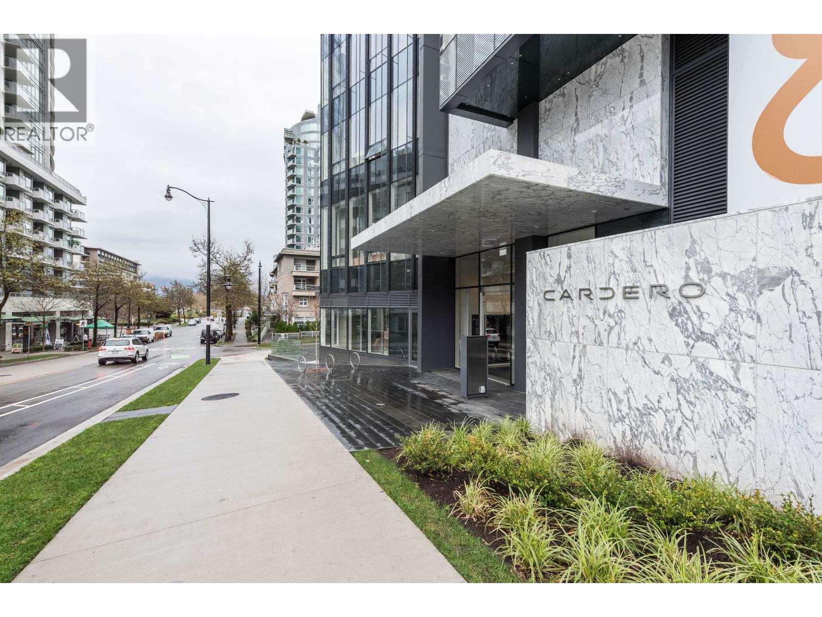 2406 620 CARDERO STREET, Vancouver