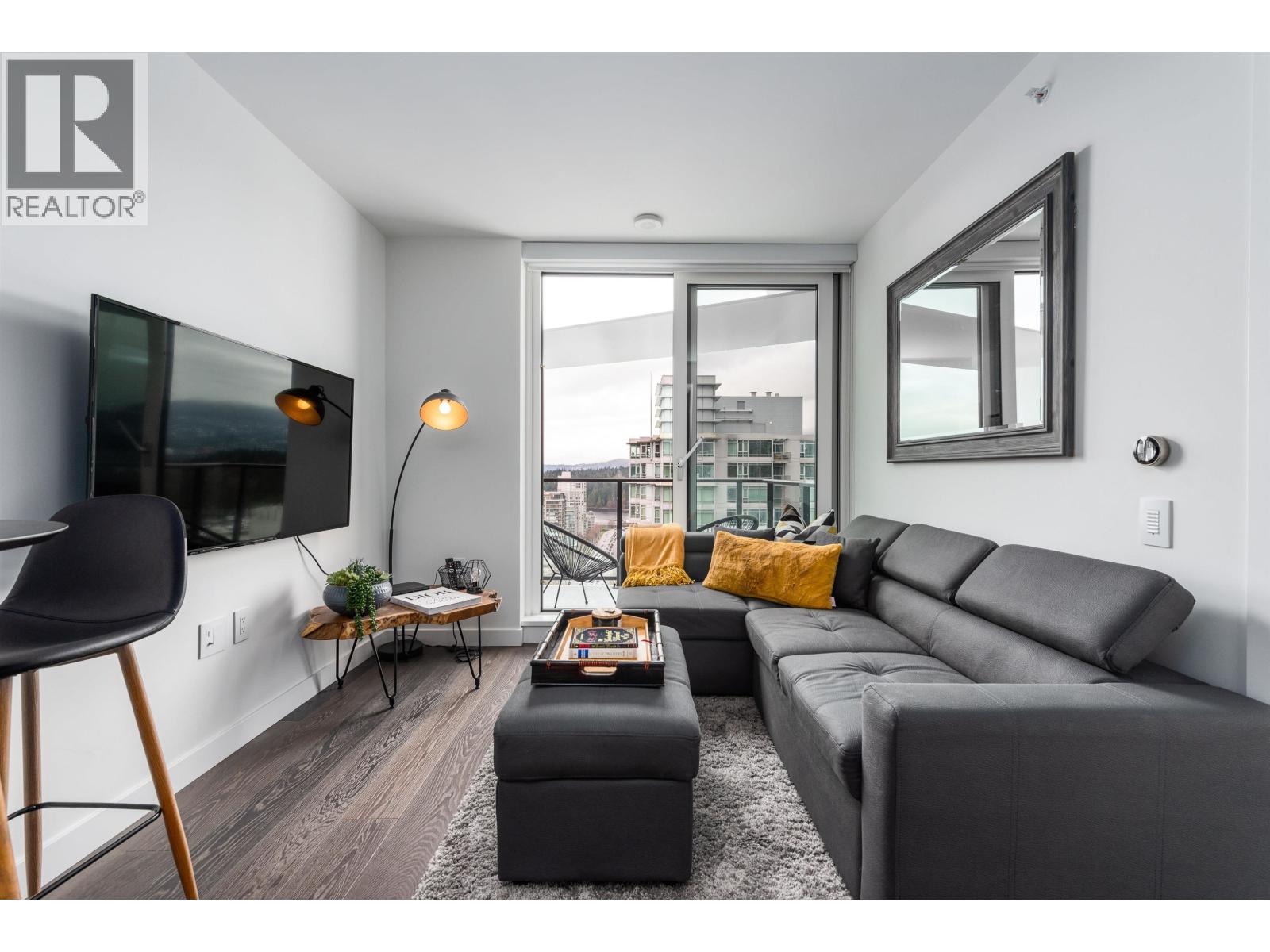 2406 620 CARDERO STREET, Vancouver