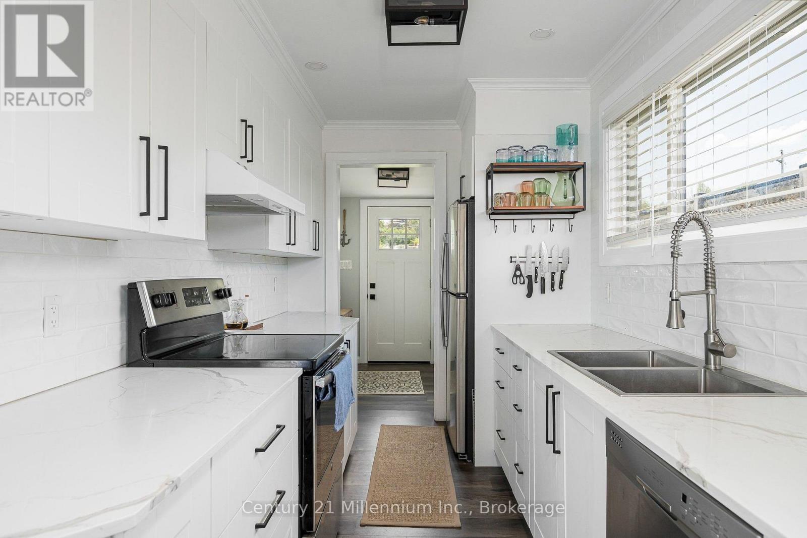 247 GEORGIAN BEACH ROAD NORTH ROAD N - 42