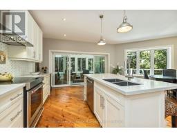 1047 Brandy Crest Road, Muskoka Lakes, ON P0B1J0 Photo 14
