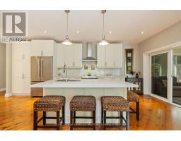 1047 Brandy Crest Road, Muskoka Lakes, ON P0B1J0 Photo 15