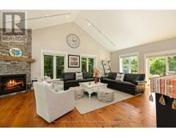 1047 Brandy Crest Road, Muskoka Lakes, ON P0B1J0 Photo 22