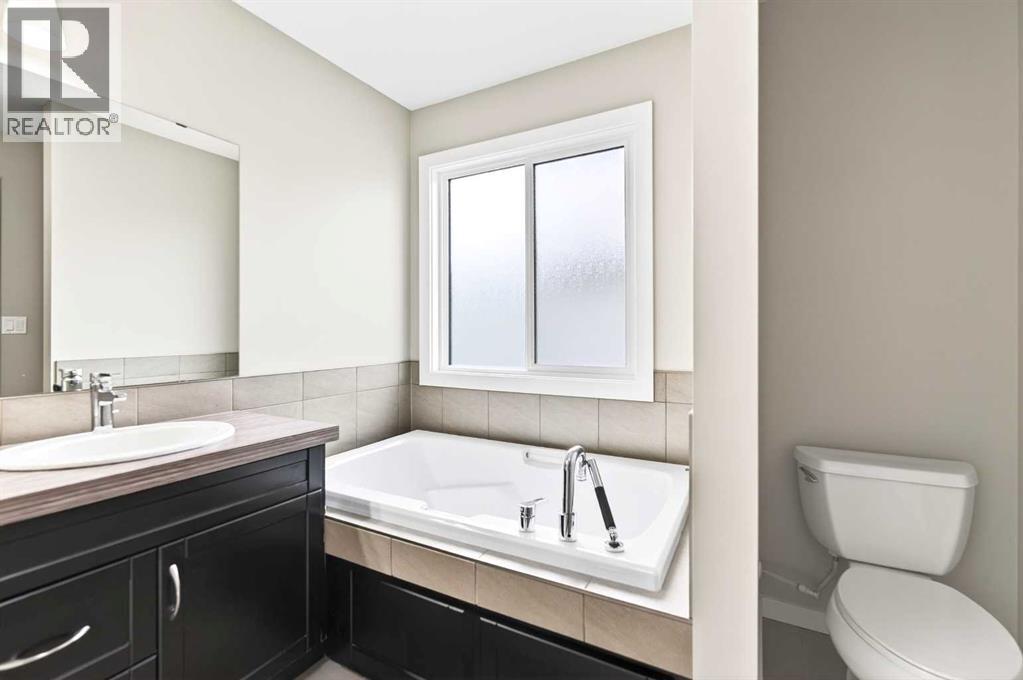 22 Caribou Crescent - 42