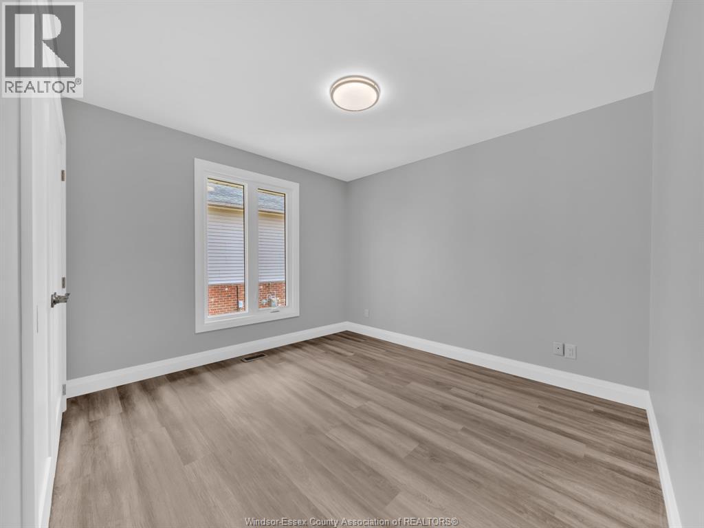 332 Heritage ROAD - 14