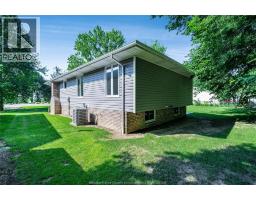 332 Heritage Road, Kingsville, ON  Photo 42