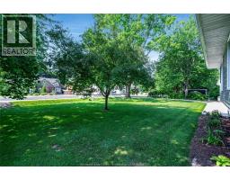 332 Heritage Road, Kingsville, ON  Photo 43