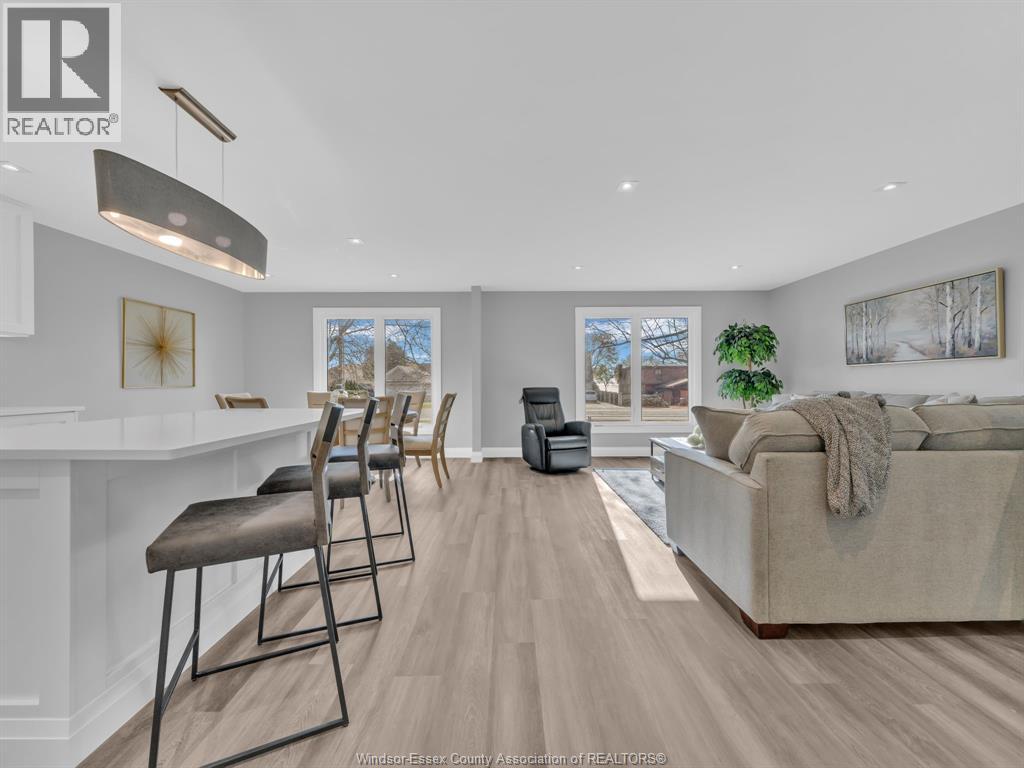 332 Heritage ROAD - 11